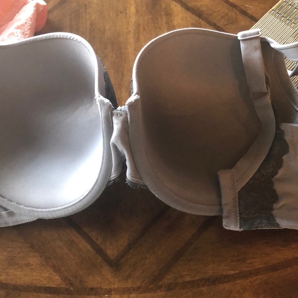 Two Torrid bra’s - Picture 5 of 5